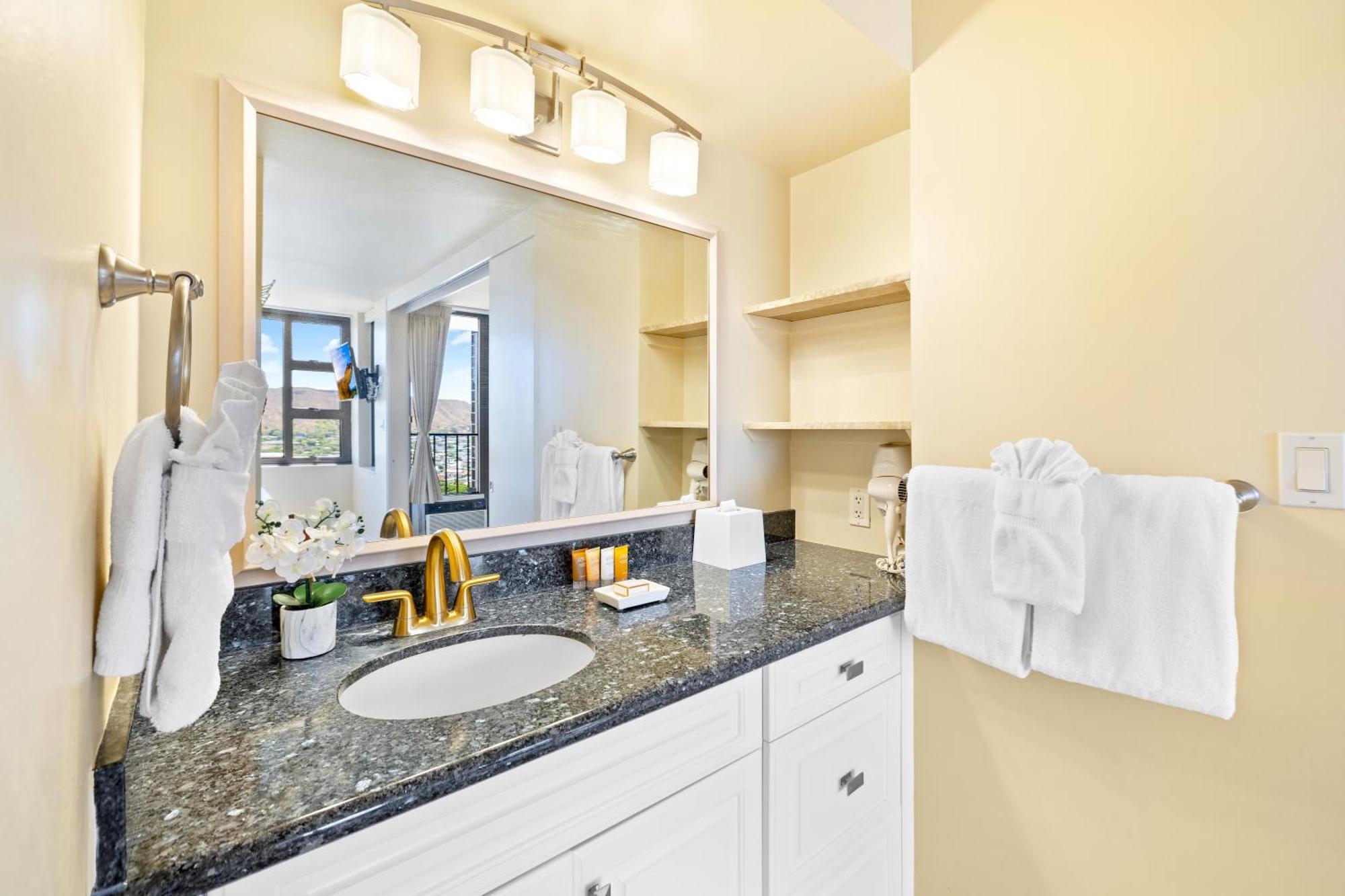 Diamond Head Views Retreat With Free Parking & Near Waikiki Beach! Honolulu Exterior photo